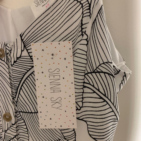 NWT Sienna Sky Summer Dress in Black and White Leaf Pattern Size XS - Picture 6 of 7